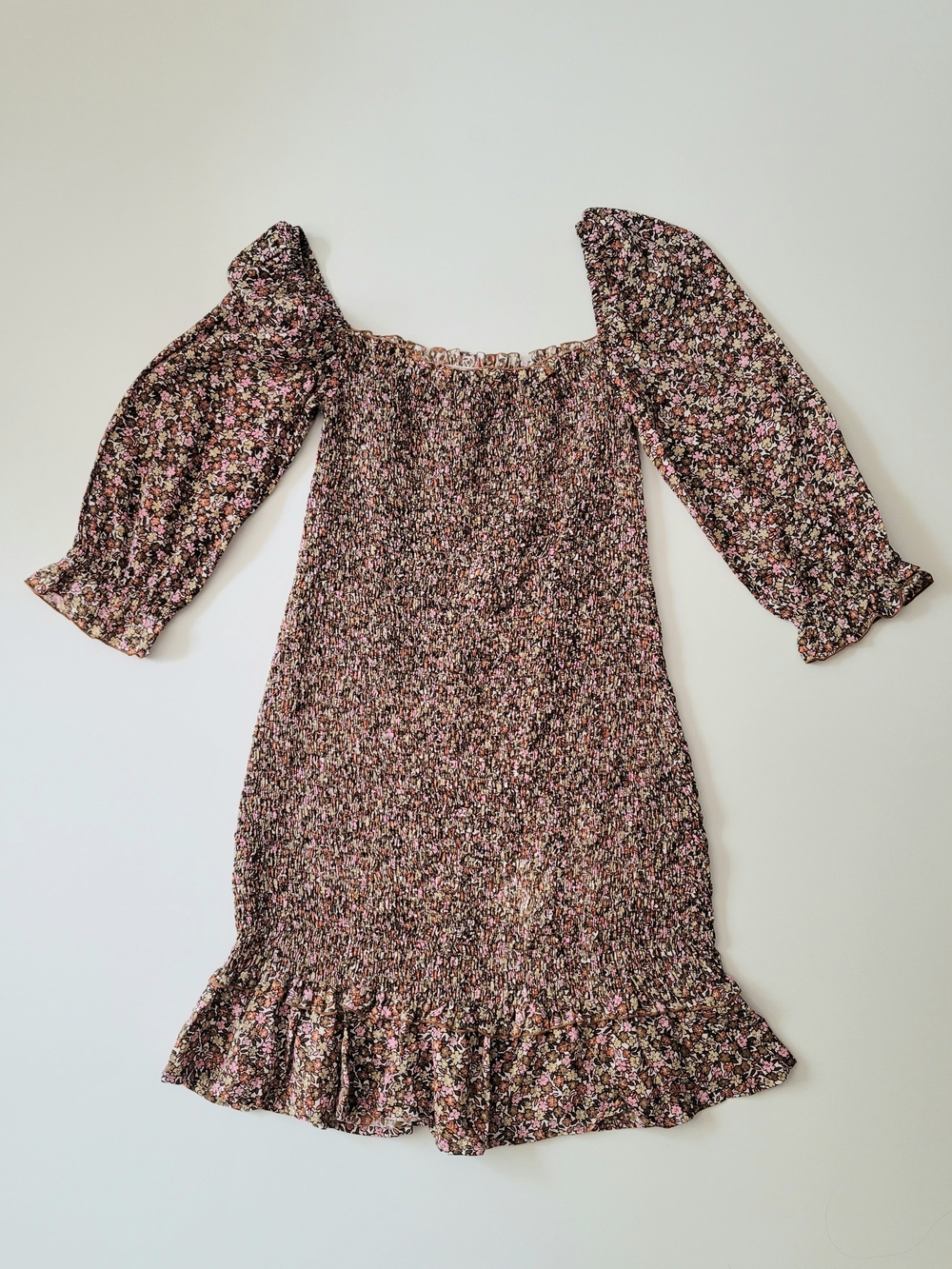 Faithfull the Brand Es Saada Ruched Mini Dress in Mathiola Brown Floral XS - Picture 3 of 9